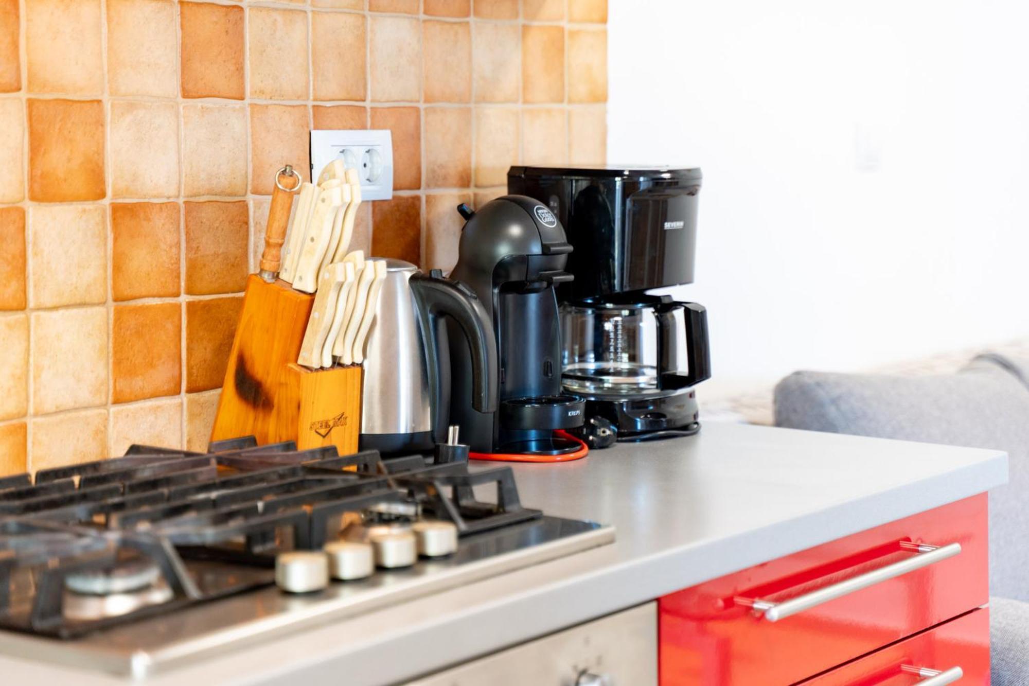 Foric Apartments With Outdoor Heated Pool ラブ エクステリア 写真